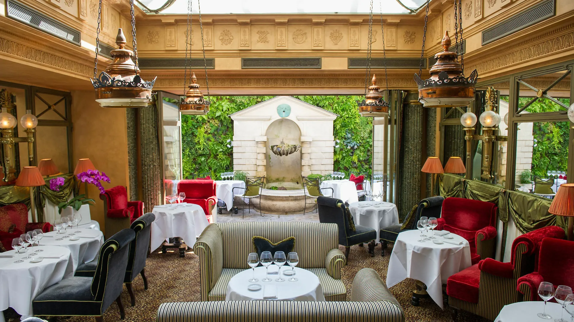 L'hotel Hotel