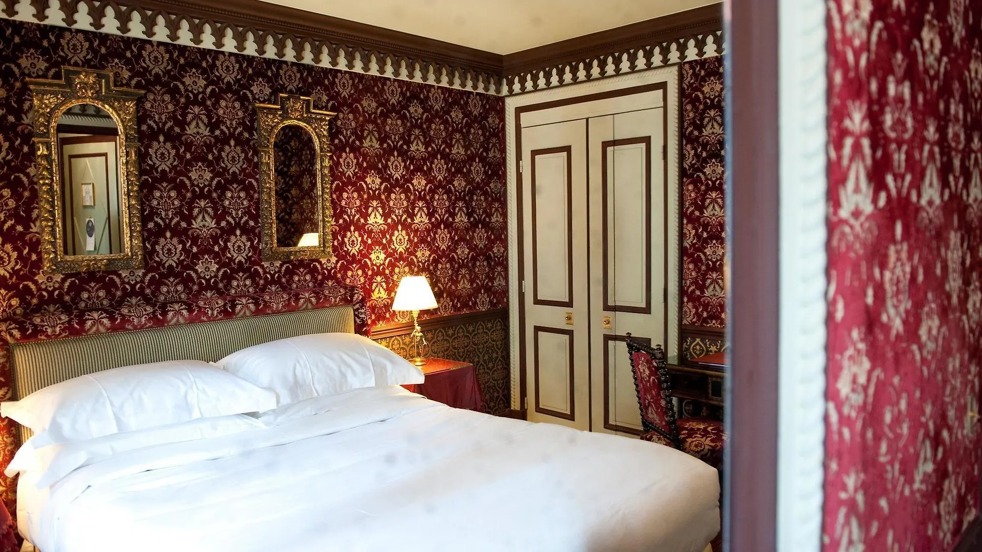 L'hotel Hotel