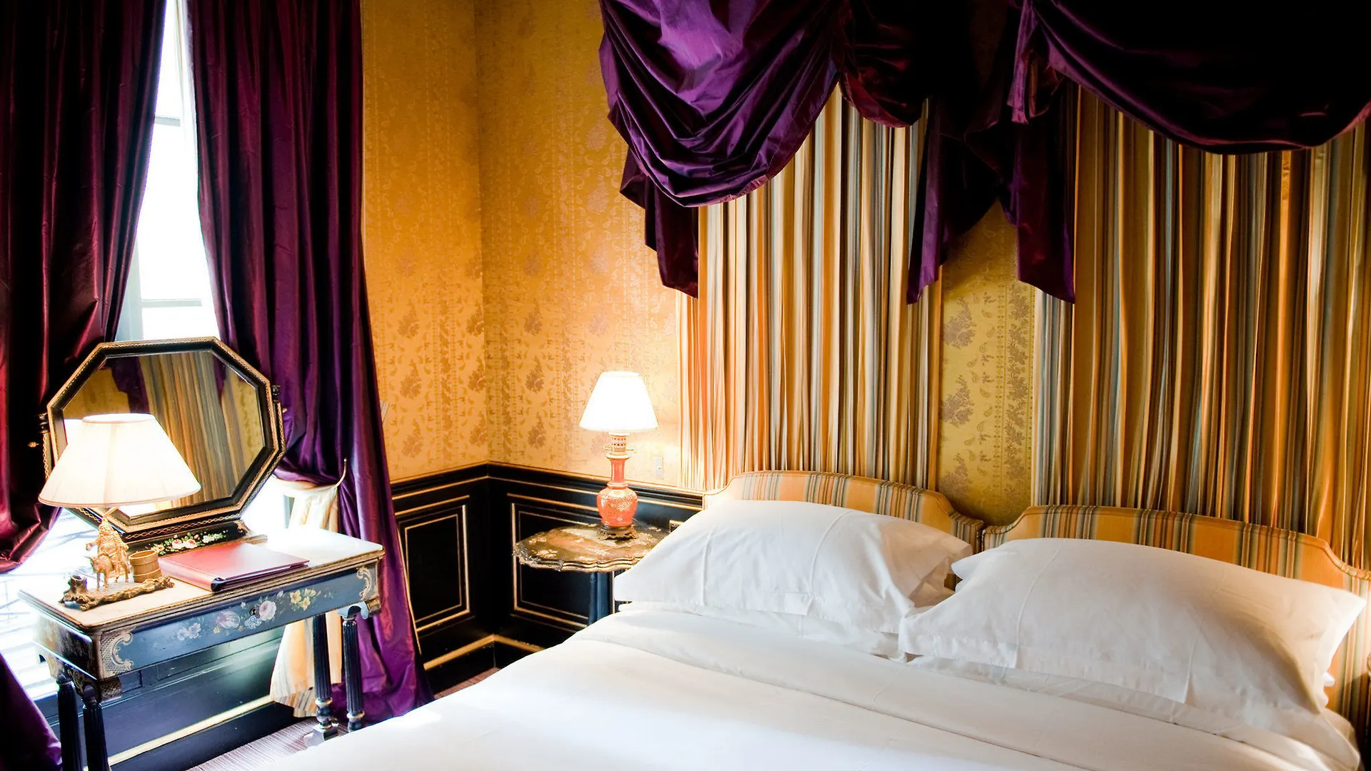 Hotel L'hotel 5*